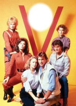 V : les visiteurs - Saison 1 flemmix